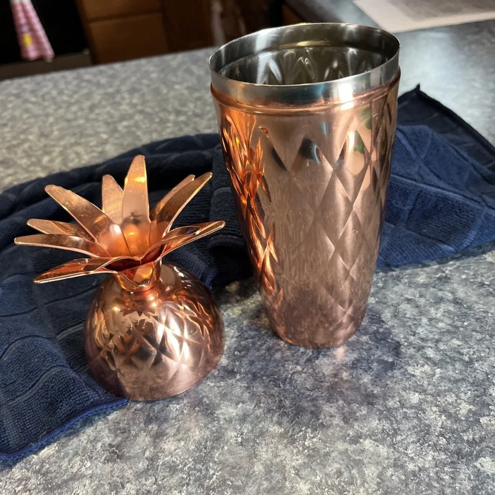 Stainless Steel Pineapple Cocktail Shaker Drink Mixer Copper Finish Barware 16oz